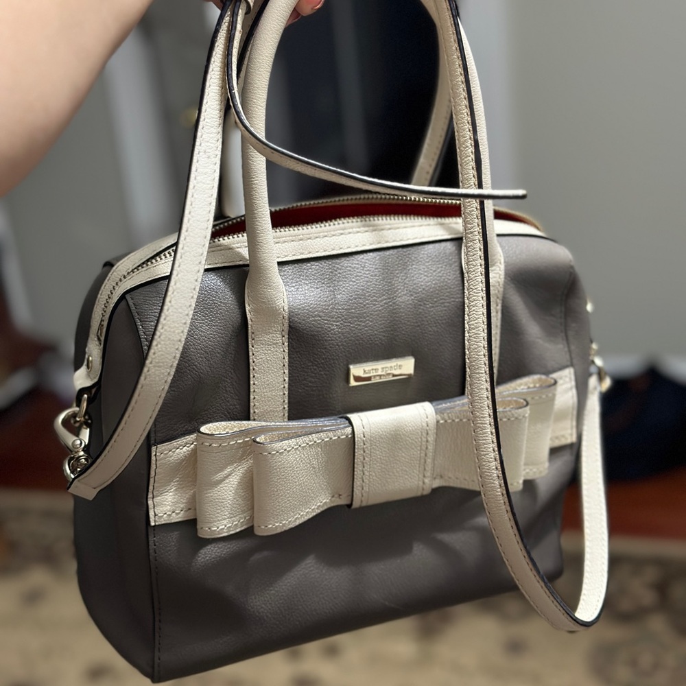 Kate spade bag with bow